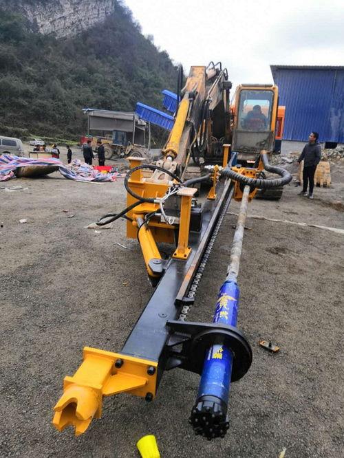 破碎锤视频,视频揭秘施工利器